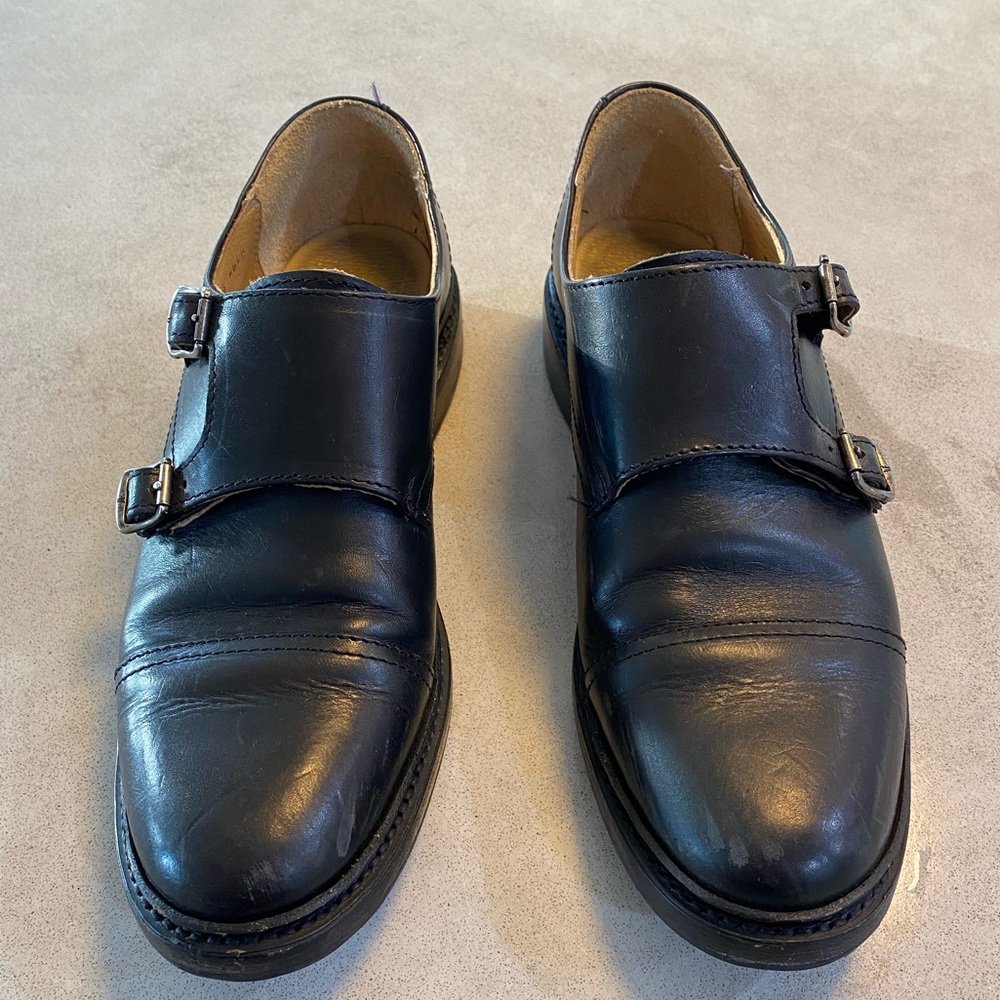 Frye Black Leather Loafers. Size 6.5
